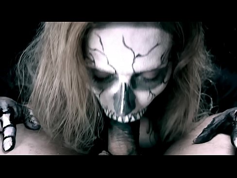 ❤️ Demon merch sugno ceiliog gyda'i geg du a llyncu cum. ❤❌ Just porn ar cy.sexvideogif.ru ❌️